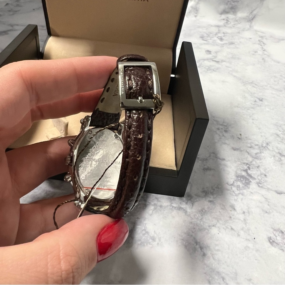 BCBG Watch - Picture 4 of 4